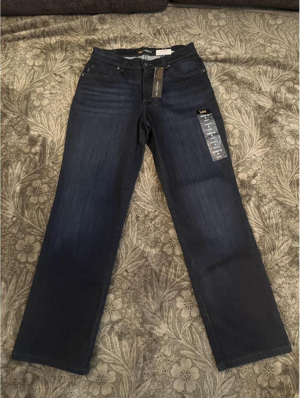 Lee Women's Navy and Blue Jeans